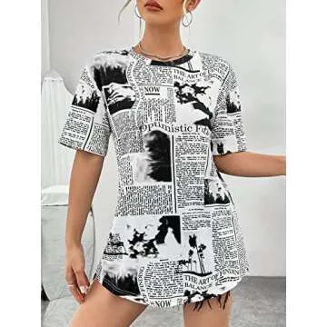 WDIRARA Women's Newspaper Print Tee Short Sleeve Round Neck Letter Print Casual Top Black and White M