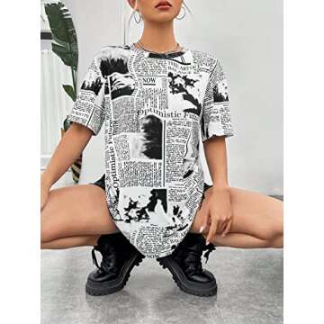 WDIRARA Women's Newspaper Print Tee Short Sleeve Round Neck Letter Print Casual Top Black and White M