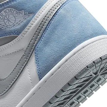 Jordan Men's Air 1 Retro High OG Hyper Royal Sneakers