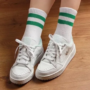 COTTON DAY Kids Athletic Socks with Colorful Stripes 6-8