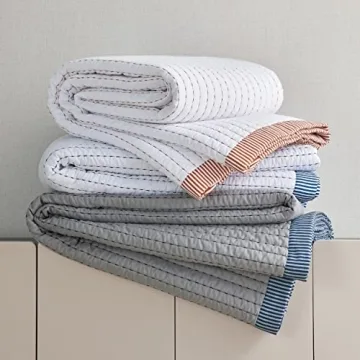 Bedsure White Bedspread Coverlet Twin Size - Lightweight Soft Quilt Bedding Set for All Seasons, Corduroy Pattern Quilt Set, 2 Pieces, 1 Quilt (86"x68") and 1 Pillow Sham (20"x26"+2")