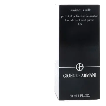 GIORGIO ARMANI Luminous Silk Foundation for a Radiant Finish