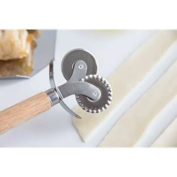 Versatile Fox Run Pastry Wheel for Crimping & Cutting