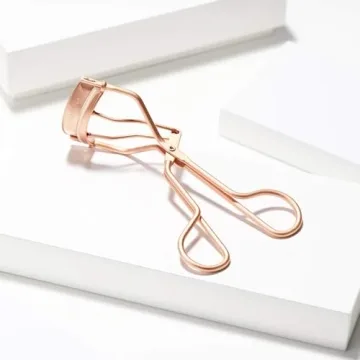 Tweezerman Classic Lash Curler in Rose Gold for Beautiful Curls