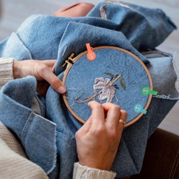 SUNFICON 10 Pack Magnetic Cable Clips for Tangle-Free Organization