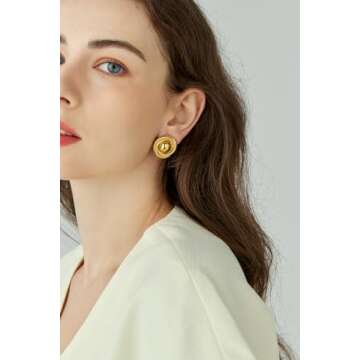 Large Chunky Gold Earrings for Women, Round Rope Disc Stud Earrings, Statement Vintage Earrings, Trendy, Lightweight and Hypoallergenic (Gold)