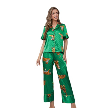 WDIRARA Women's Luxe Satin Tiger Print Sleepwear Set