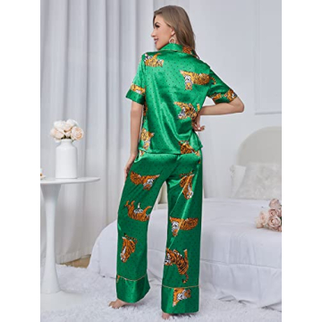 WDIRARA Women's Satin Tiger Print Pajama Set - Comfort & Style