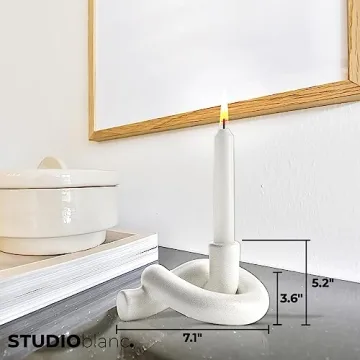 Elegant Knotted Candle Holder for Modern Home Decor