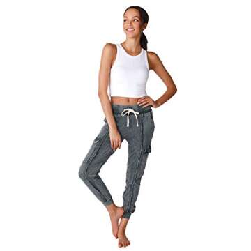 NIKIBIKI Women Seamless Chevron High Neck Crop Top, Made in U.S.A, One Size (White)