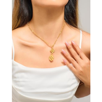 WOWORAMA Gold Coin Charm Necklace for Women - Elegant Layering Pendant