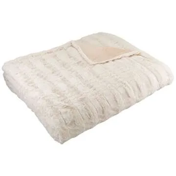 Amazon Basics Faux Fur Throw Blanket - Luxurious 63x87 Inch Comfort