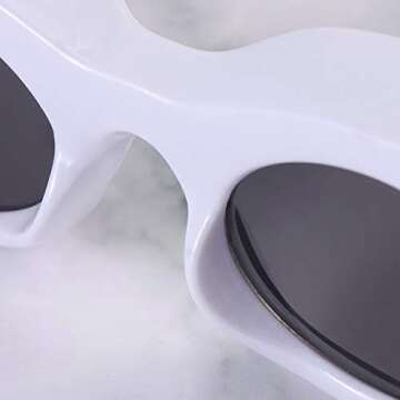 Amosfun Rectangle Sunglasses for kids vintage frame sunglasses Retro Lens Funny Shades UV400 Glasses (Black Frame Grey Lens)