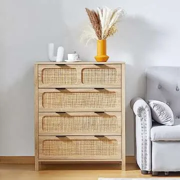 QEIUZON 4 Drawer Dresser, Modern Rattan Dresser Chest with Wide Drawers and Metal Handles, Farmhouse Wood Storage Chest of Drawers for Bedroom, Living Room, Hallway, Entryway (Natural)