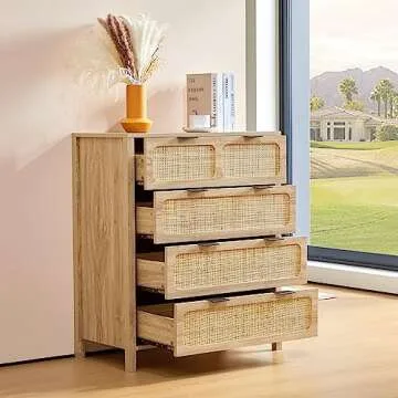 QEIUZON 4 Drawer Dresser, Modern Rattan Dresser Chest with Wide Drawers and Metal Handles, Farmhouse Wood Storage Chest of Drawers for Bedroom, Living Room, Hallway, Entryway (Natural)