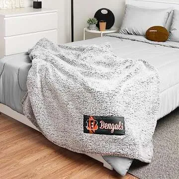 FLUFFY Cincinnati Bengals NFL Sherpa Blanket for Cozy Days