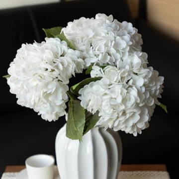 Lifelike Artificial Hydrangeas for Stunning Home Decor