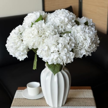 Lifelike Artificial Hydrangeas for Stunning Home Decor