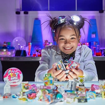 5 Surprise Mini Brands by ZURU Collectors Case + 3 Capsules