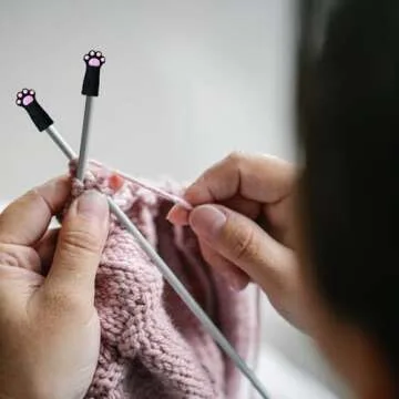 SPANSEE 6 PCS Cat Paw Needle Stoppers for Small Needles