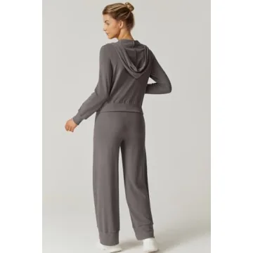 QINSEN Women's Lounge Set Comfortable and Stylish