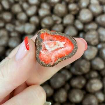Delicious Vegan Strawberry Chocolate Hearts - Allergy Friendly