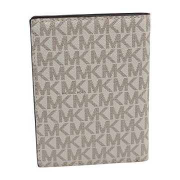 Michael Kors Jet Set Travel Medium Passport Case in Vanilla