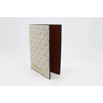 Michael Kors Jet Set Travel Medium Passport Case in Vanilla