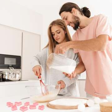 8 Pcs Dog Cookie Cutters with Plunger Stamps Set 3D Puppy Bone Shape Biscuit Funny Cartoon Stamps Stamped Embossed Dog Cookie Cutters for Treats DIY Baking Supplies(Vivid Style)