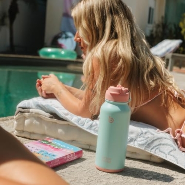 BOTTLE BOTTLE 32 oz Insulated Water Bottle with Straw and Pill Box