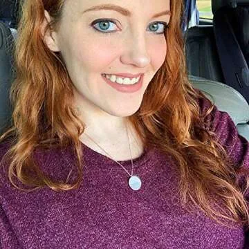 COZLANE Rose Gold Mother of Pearl Shell Pendant Necklaces | Double Sided Round Pendant Necklace Cute Pendant Necklaces for Women