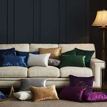 GIGIZAZA Decorative Throw Pillow Covers 18 x 18, Gold Soft Pillow Covers Velvet,Set of 4 Decor Square Cushion Covers (Gold, 18x18inch(45x45cm)-4pcs)