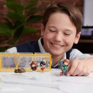 Harry Potter Micro Magical Moments Action Figures Gift Set