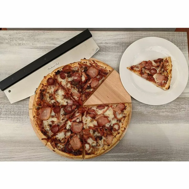 Premium Pizza Cutter & Round Board Set 13.5 Inch