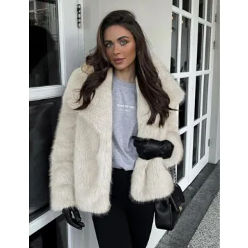 Stylish Yimoon Women's Cropped Faux Fur Jacket for Winter