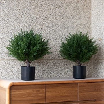 Weitaisi 17" Artificial Cedar Topiary - UV-Proof Outdoor Shrub