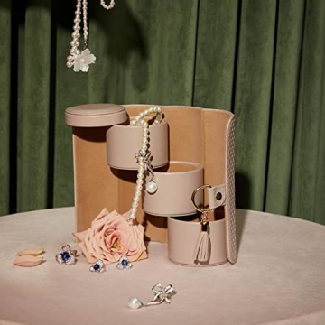 Vlando Travel Jewelry Box for Women - Organizable & Stylish