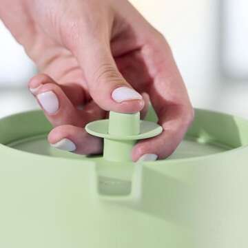 Tupperware Heritage Pitcher 1 Gallon Mint BPA Free