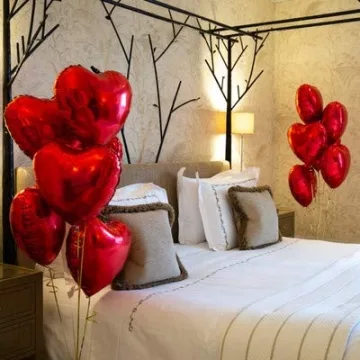 25 Red Heart Shape Foil Balloons for Celebrations