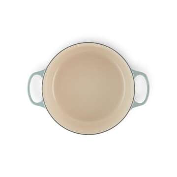 Le Creuset Enameled Cast Iron Round Dutch Oven 7.25 Quart