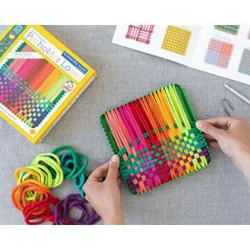 Harrisville Friendly Loom - 7" Traditional Potholder Kit