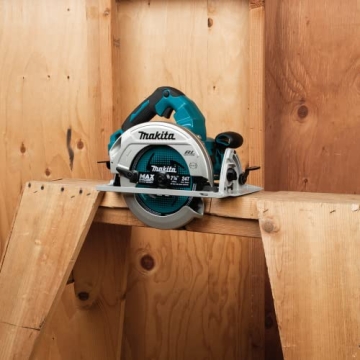 Makita XSH06Z 18V Cordless Circular Saw for Professionals