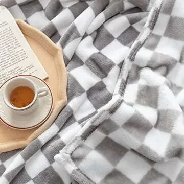LOMAO Checkerboard Flannel Throw Blanket - Soft & Cozy