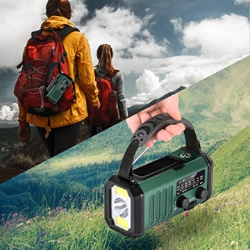Emergency Crank Radio with Solar & USB Charging