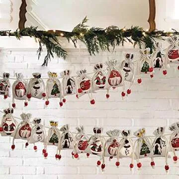 Christmas Advent Calendar Hanging Burlap Advent Calendars Gift Pouches 24 Day Countdown Calendar Decorative Chain Candy Storage Bags DIY Christmas Decorations Garland Home Door Wall Hang Ornaments