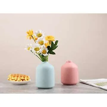 Ceramic Vase - Small Beige Vase, Modern Minimalist Ceramic Vase, Dried Flower Vase, Living Room Decoration, Flower Arrangement Decorative Shooting Props, (Beige)