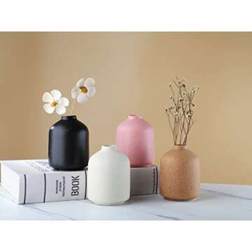Ceramic Vase - Small Beige Vase, Modern Minimalist Ceramic Vase, Dried Flower Vase, Living Room Decoration, Flower Arrangement Decorative Shooting Props, (Beige)