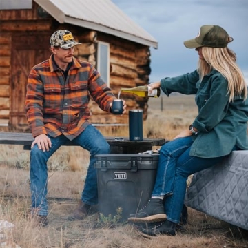 YETI Rambler Wine Chiller Navy Fits Most Bottles