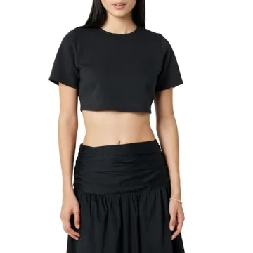 The Drop Women’s Luxurious Black Crop Top – Versatile and Stylish