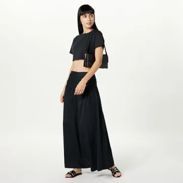 Shop The Drop Women's Black Crop Top for Chic Style